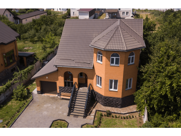 Фото 2 - Будинок пристарілих 